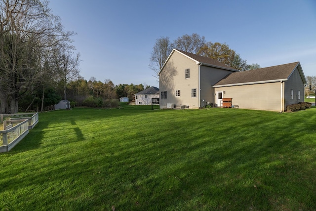 7130 Riesling St, Michigan, MI 49071 - view of grassy yard