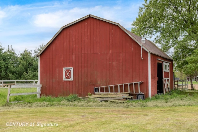 3320 N Sturgeon Rd, Midland, MI 48642 - view of barn