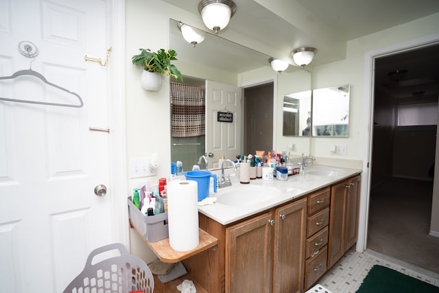32904 Surow Dr, Warren, MI 48093 - full bath featuring double vanity