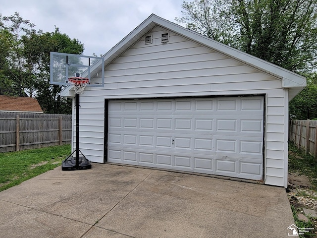 638 W 10th St, Monroe, MI 48161 - photo 3