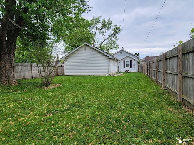 638 W 10th St, Monroe, MI 48161 - photo 4