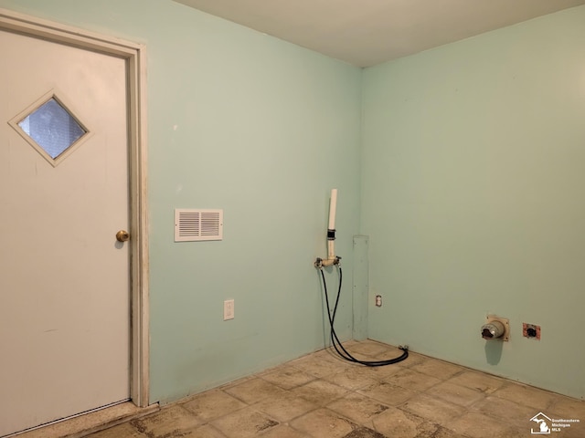 638 W 10th St, Monroe, MI 48161 - photo 16