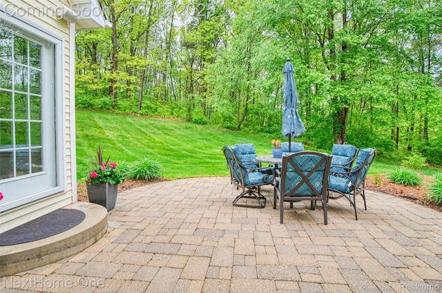 17351 Timber Crk, Holly, MI 48442 - view of patio featuring outdoor dining area