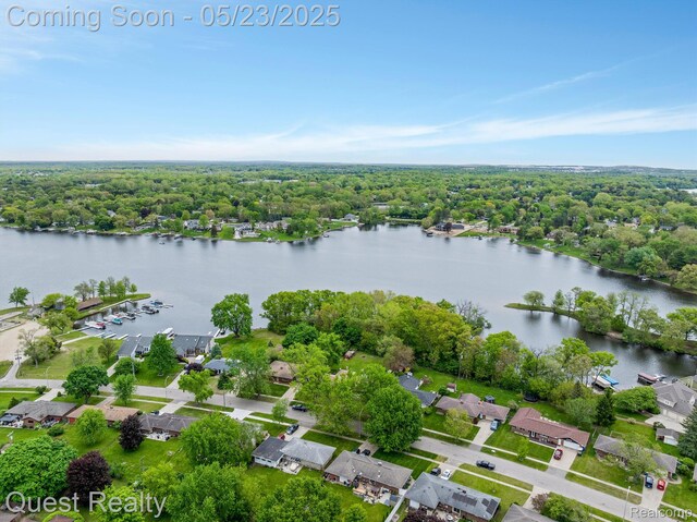 3680 Shoals St, Waterford, MI 48329 - aerial view of a large body of water and a forest
