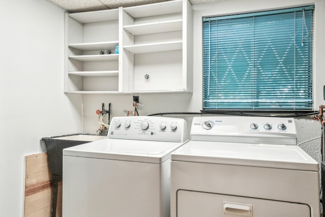 2761 Deake Ave, Ann Arbor, MI 48108 - washroom with washer and dryer