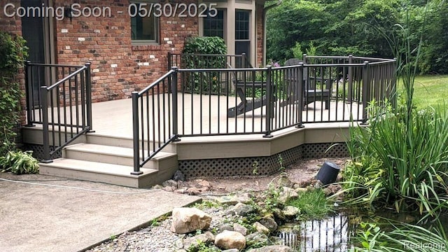 7254 Dark Lake Dr, Clarkston, MI 48346 - view of deck