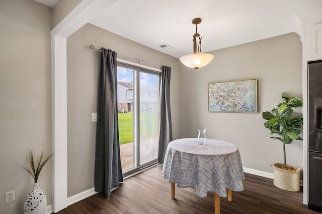 50102 S Angelo, Chesterfield, MI 48047 - dining space featuring wood finished floors and baseboards
