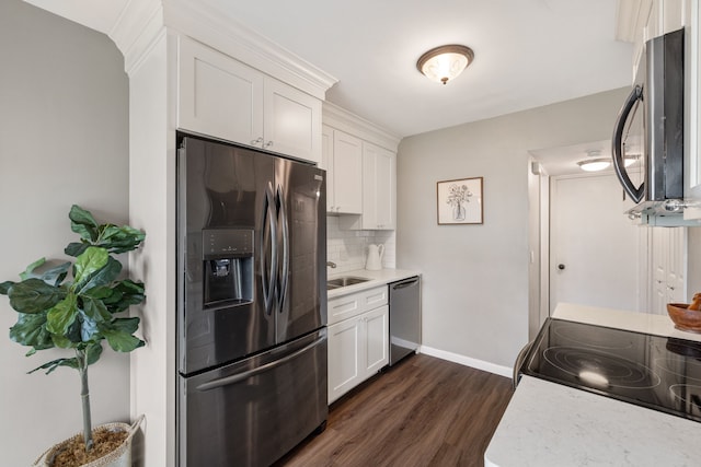 50102 S Angelo, Chesterfield, MI 48047 - kitchen with appliances with stainless steel finishes, decorative backsplash, light countertops, and dark wood-style flooring