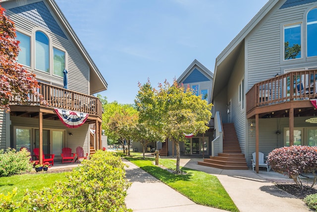 130 N Shore Dr Unit 8, South Haven, MI 49090 - view of home's community with stairs