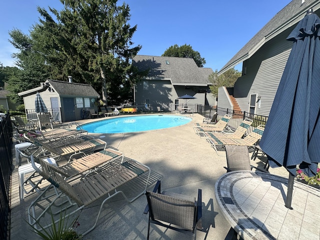 130 N Shore Dr Unit 8, South Haven, MI 49090 - community pool featuring a patio area