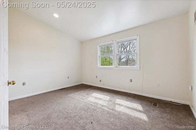 18965 Rutherford St, Detroit, MI 48235 - empty room with carpet flooring and baseboards