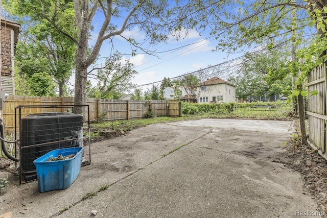 12242 Washburn St, Detroit, MI 48204 - view of patio / terrace with central AC unit