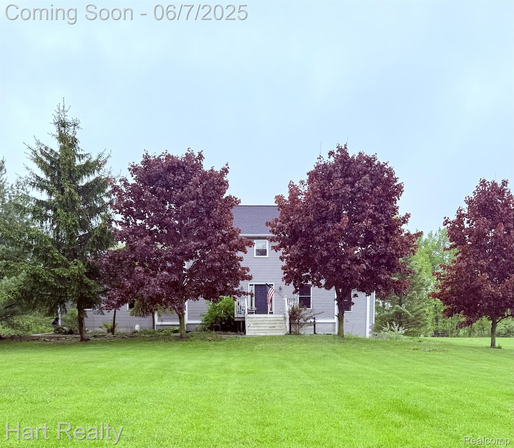 6198 Ewalt Rd, Imlay City, MI 48444 - view of green lawn