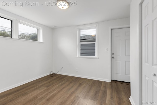 464 W Jarvis Ave, Hazel Park, MI 48030 - spare room featuring wood finished floors and baseboards
