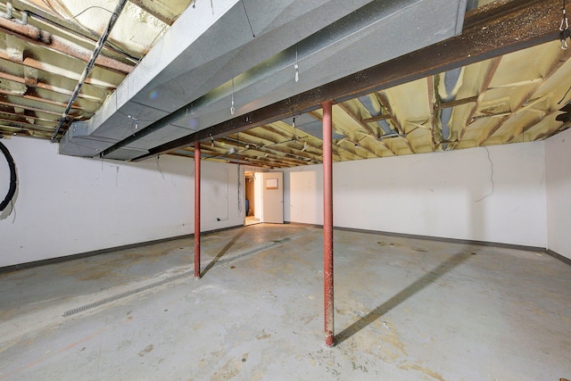 4650 Waltan Rd, Vassar, MI 48768 - unfinished basement with baseboards