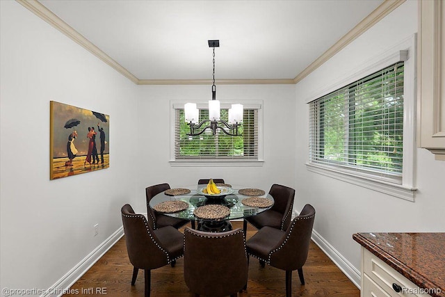 4889 Ardmore Dr, Bloomfield Hills, MI 48302 - dining area featuring a chandelier, ornamental molding, baseboards, and dark wood-type flooring