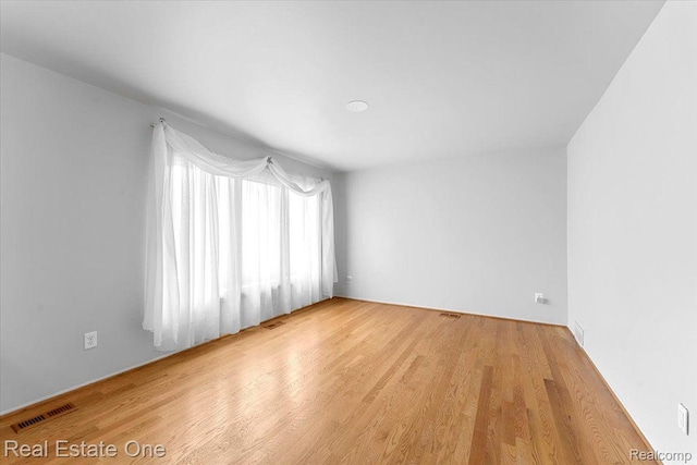 16917 Cicotte Ave, Allen Park, MI 48101 - unfurnished room featuring wood finished floors