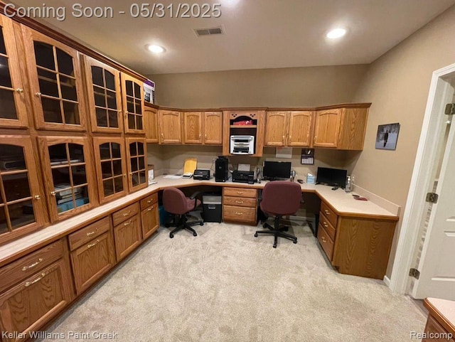 8241 Fountain View Dr, Flushing, MI 48433 - office space featuring light carpet and built in study area