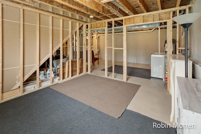 11648 Everette Ave, Allendale, MI 49401 - unfinished basement with washer / dryer