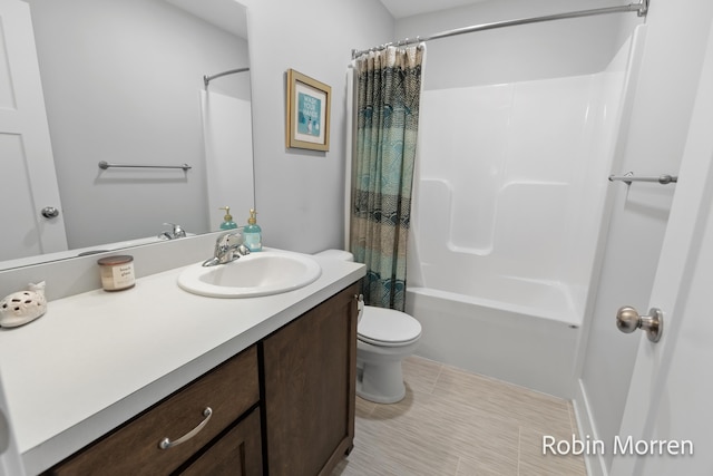 11648 Everette Ave, Allendale, MI 49401 - full bathroom with toilet, vanity, and shower / bathtub combination with curtain