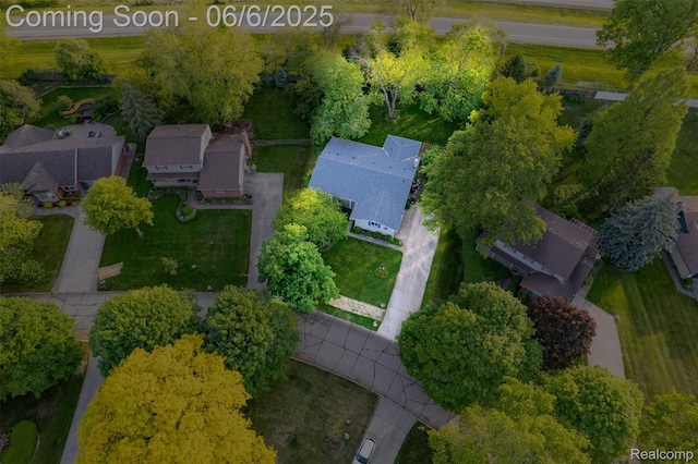 36963 Heatherton Dr, Farmington, MI 48335 - bird's eye view