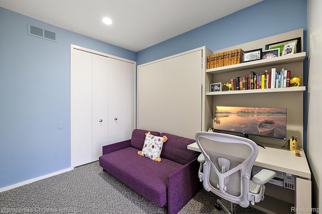 7371 Lindenmere Dr, Bloomfield Hills, MI 48301 - home office featuring carpet floors and recessed lighting