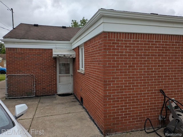 26914 Glendale, Redford, MI 48239 - view of side of home with brick siding and a shingled roof