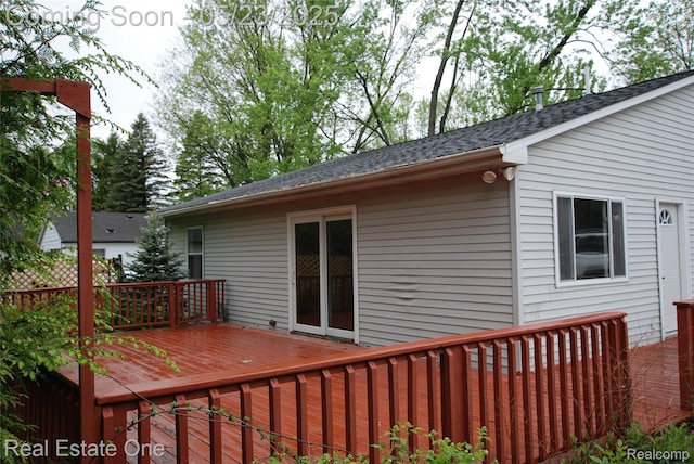 5399 Brobeck St, Flint, MI 48532 - view of wooden deck