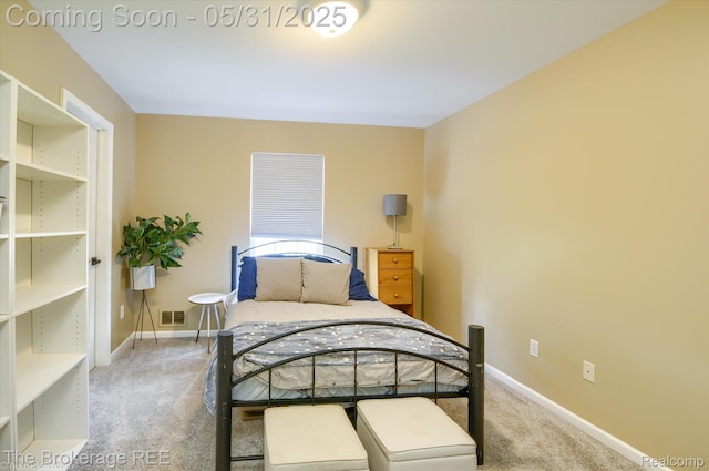 4422 Jordan Dr, Grand Blanc, MI 48439 - carpeted bedroom with baseboards