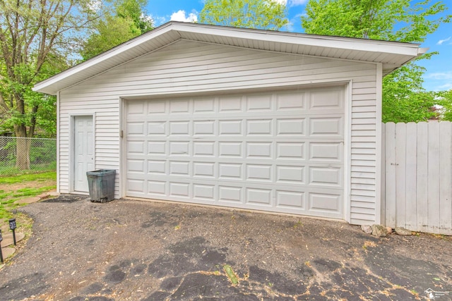 12323 Oakland Ave, Mount Morris, MI 48458 - view of detached garage