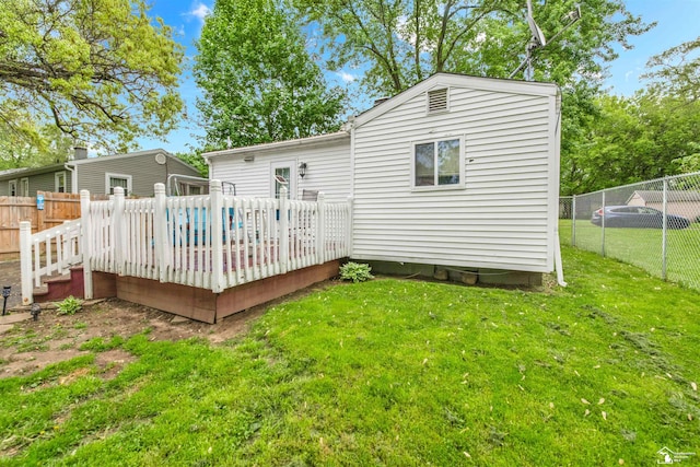 12323 Oakland Ave, Mount Morris, MI 48458 - back of house featuring a deck