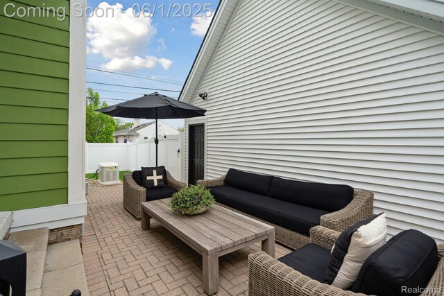 1992 Shipman Blvd, Birmingham, MI 48009 - view of patio / terrace with outdoor lounge area
