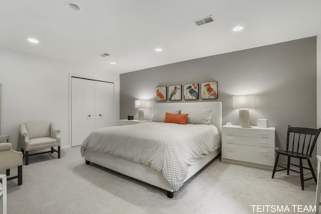 12993 144th Ave, Grand Haven, MI 49417 - bedroom featuring light colored carpet, recessed lighting, and a closet