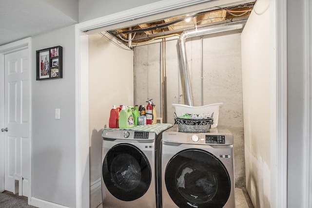 3076 Daybreak Ln, Holland, MI 49424 - laundry room featuring washer and dryer