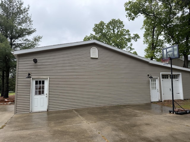 7522 S 10th St, Kalamazoo, MI 49009 - view of property exterior