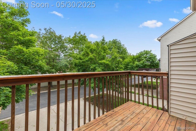 6680 Central City Pkwy, Westland, MI 48185 - view of wooden deck
