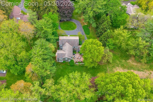 27160 Scenic, Franklin, MI 48025 - drone / aerial view