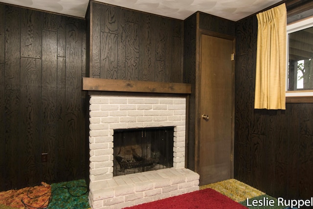 6221 Honeymoon Dr, Lakeview, MI 48850 - detailed view of wood walls and a fireplace