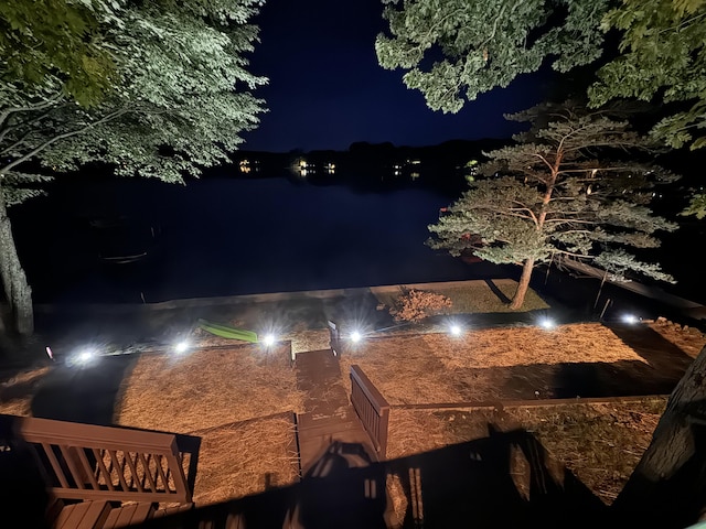 6221 Honeymoon Dr, Lakeview, MI 48850 - view of patio at night