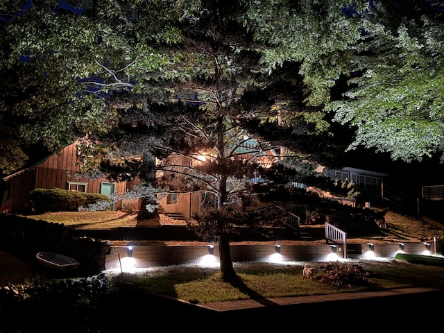 6221 Honeymoon Dr, Lakeview, MI 48850 - view of yard