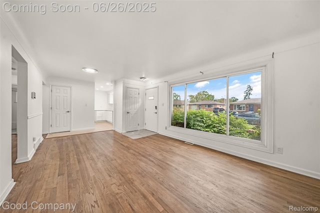 26730 W Davison, Redford, MI 48239 - entrance foyer featuring wood finished floors and baseboards