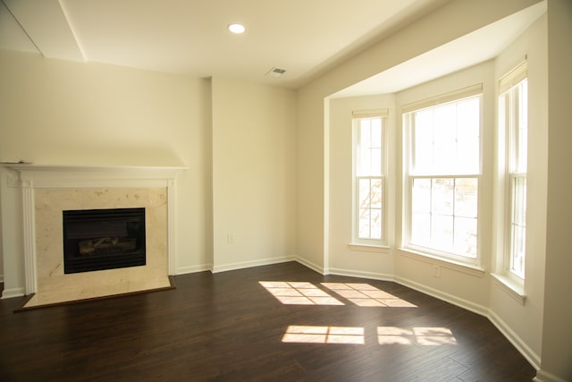 20072 Rodeo, Southfield, MI 48075 - unfurnished living room featuring dark wood-style flooring, baseboards, a fireplace, and recessed lighting