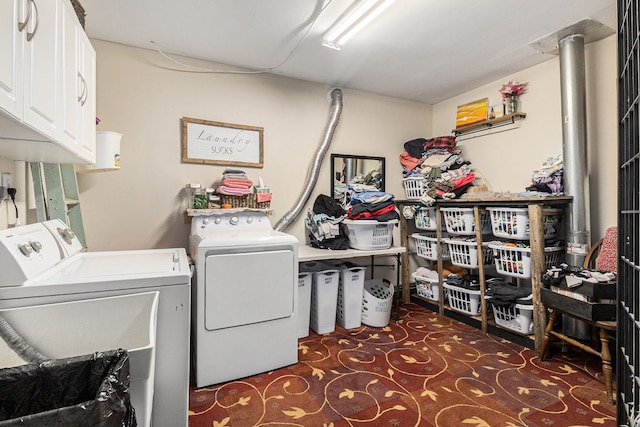 1977 Shipman Rd, Oxford, MI 48371 - washroom featuring separate washer and dryer and cabinet space
