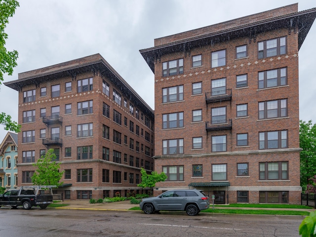 471 W S St Unit 207, Kalamazoo, MI 49007 - view of building exterior