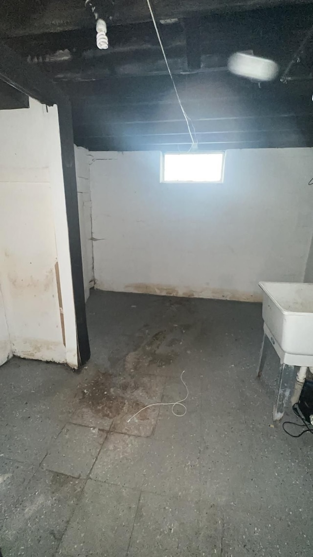 8603 Whitcomb St, Detroit, MI 48228 - view of below grade area
