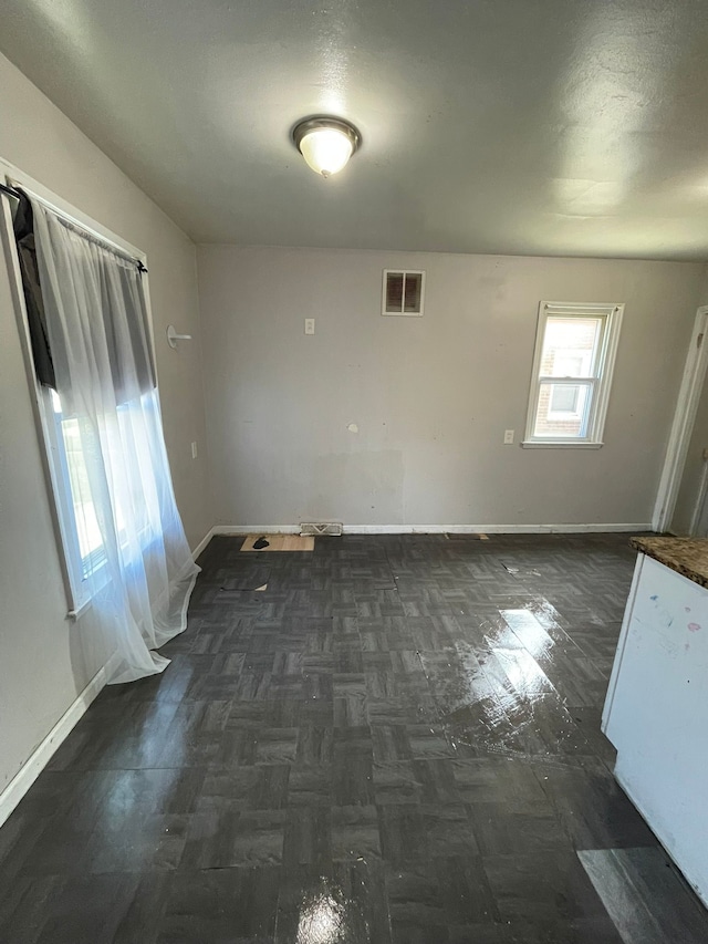 16500 Eastburn St, Detroit, MI 48205 - empty room with baseboards