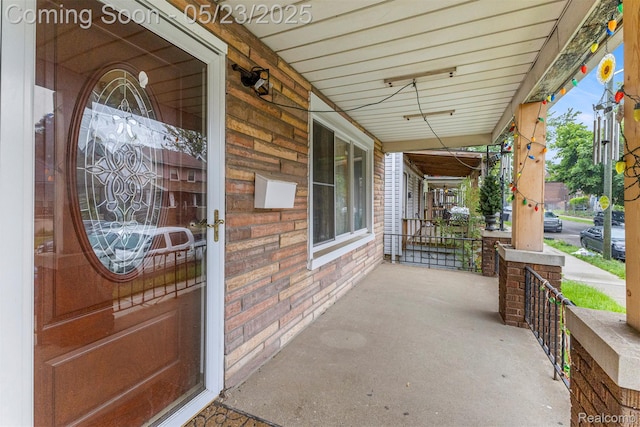 7295 Gartner St, Detroit, MI 48209 - view of porch