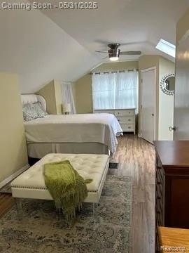 8441 Colgate St, Oak Park, MI 48237 - bedroom featuring wood finished floors, lofted ceiling, and ceiling fan