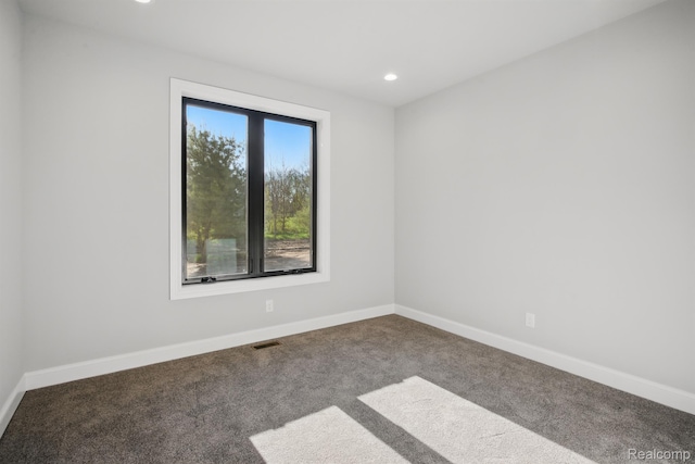 4075 Metamora Rdg, Metamora, MI 48455 - carpeted empty room featuring recessed lighting and baseboards