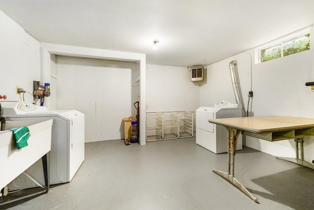 10827 N 12th St, Plainwell, MI 49080 - laundry area with separate washer and dryer and heating unit